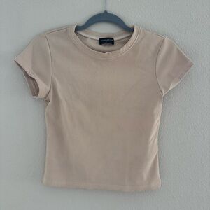White Fox Nude Beige Ribbed Stretch Crew Neck Babydoll Tee Medium
